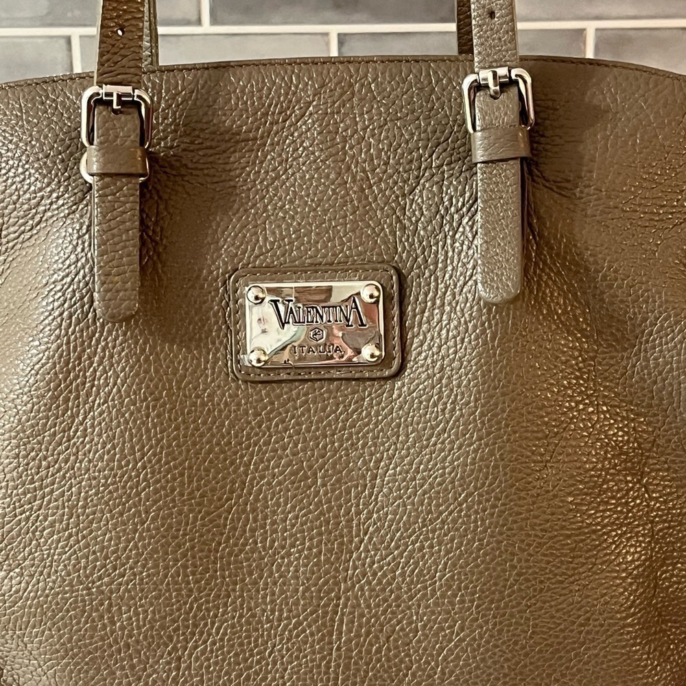 Valentina Italia Olive Pebbled Leather Shoulder Tote Bag Contemporary Minimalist - Picture 2 of 14